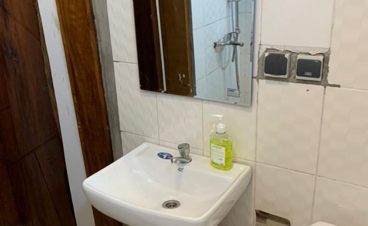 Photo of Bathroom in Barumbu