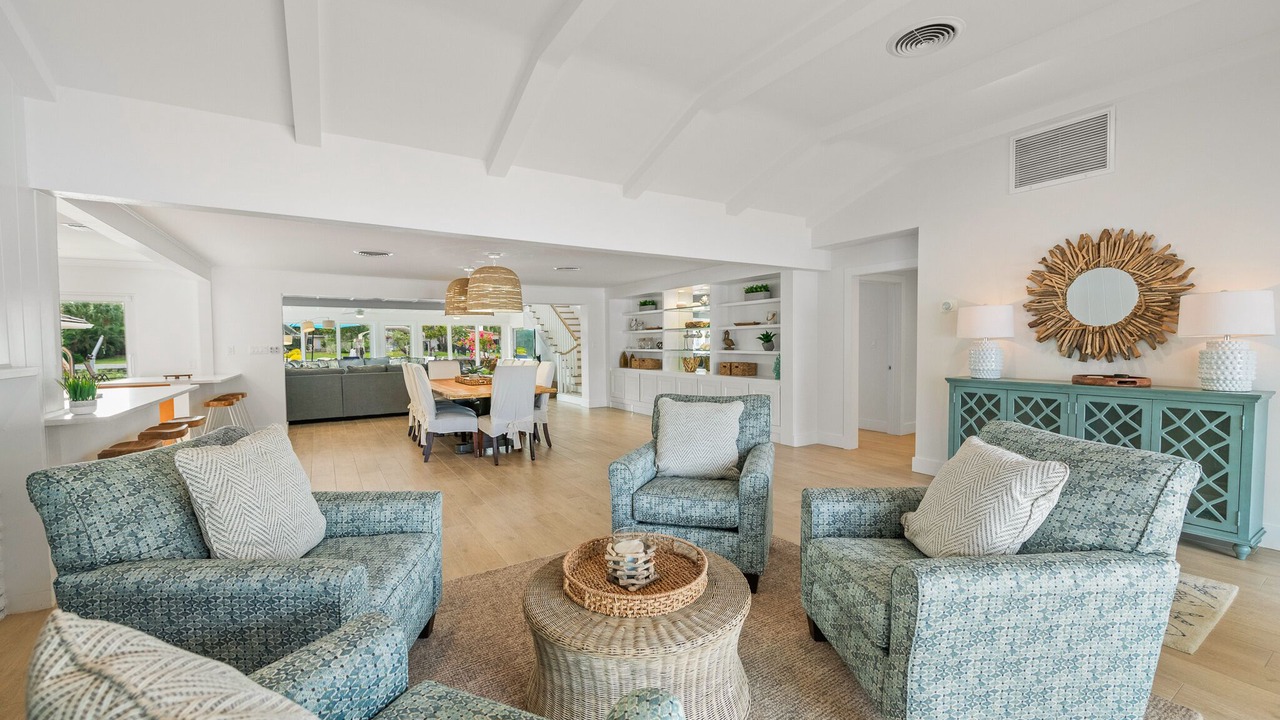 Photo of Livingroom in Saint Armands Key