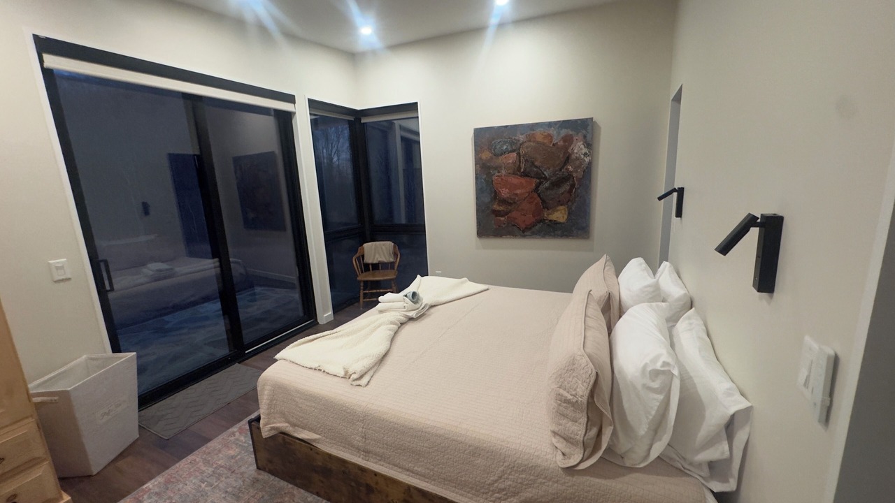 Photo of Bedroom in Haywood
