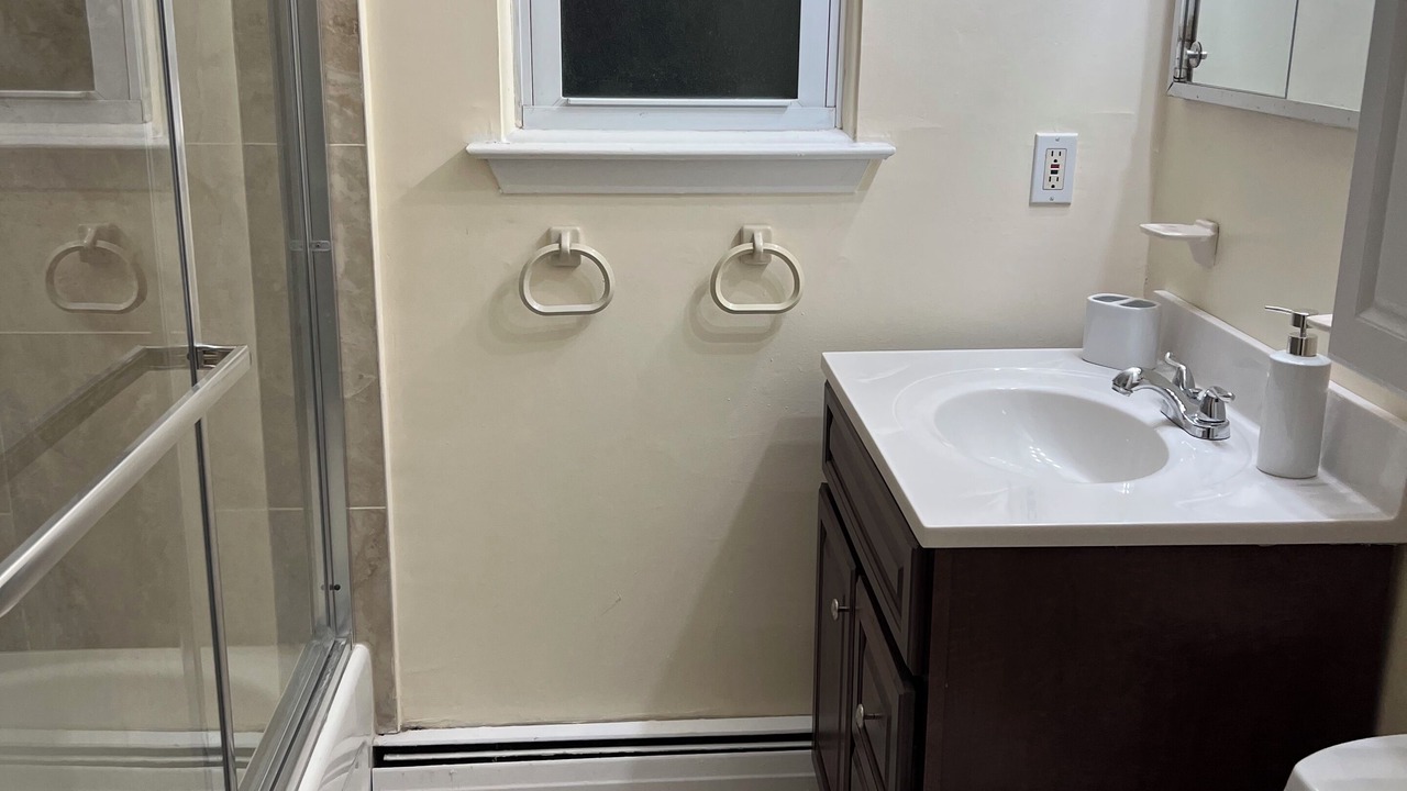 Photo of Bathroom in Oyster Bay
