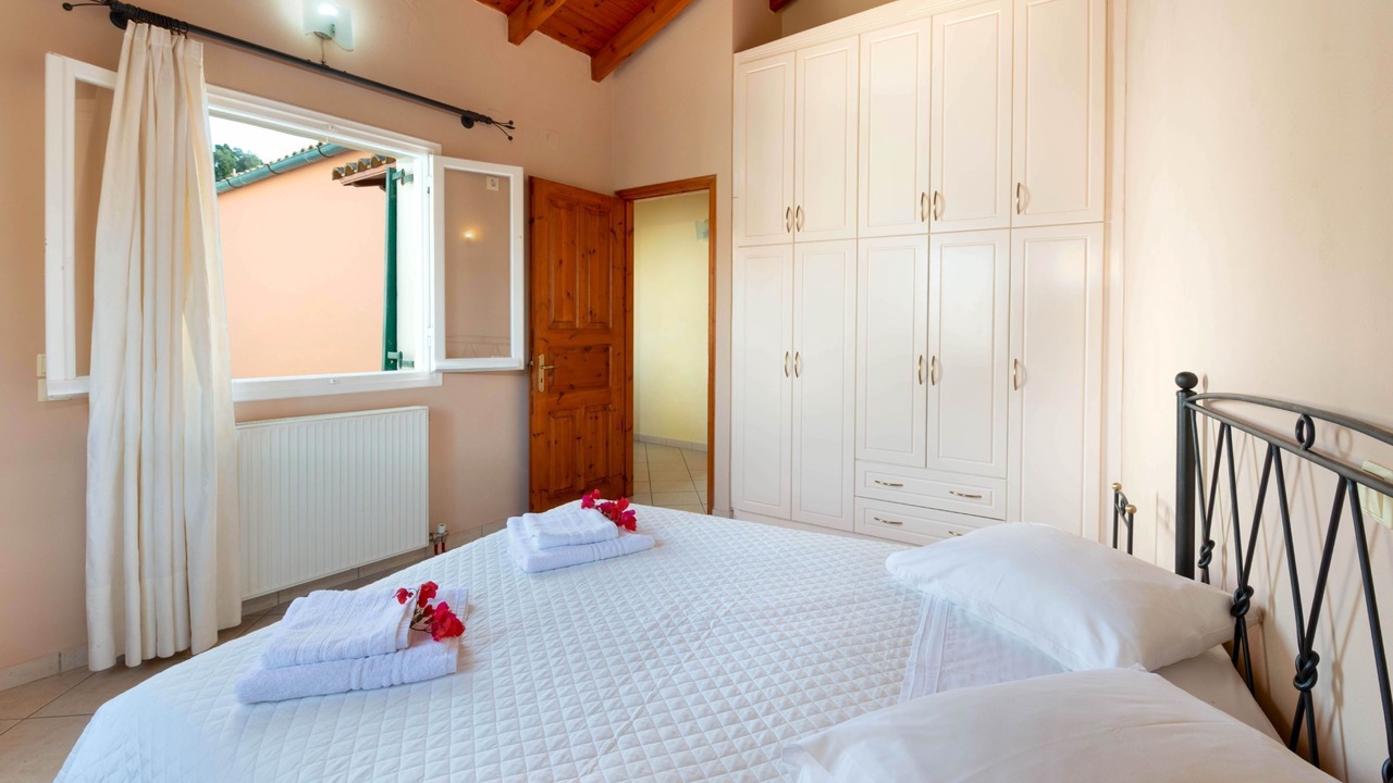 Photo of Bedroom in Lakka