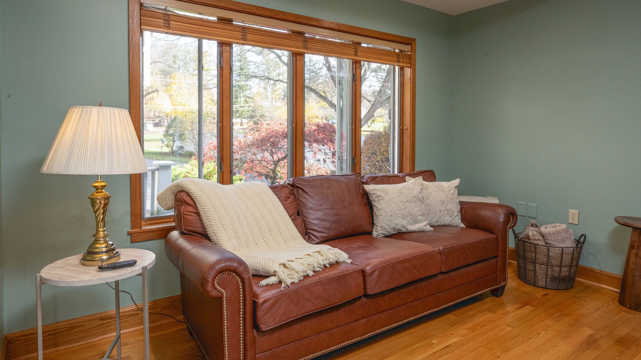 Photo of Bedroom in Melrose Park
