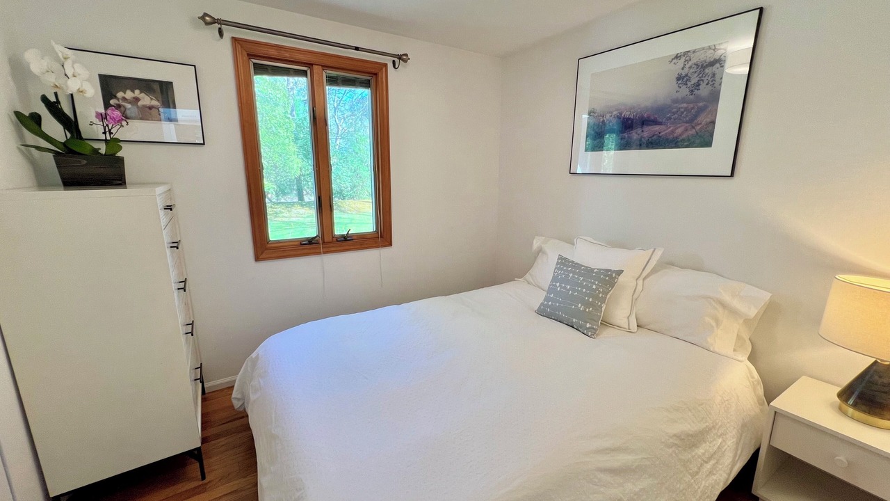 Photo of Bedroom in Water Mill