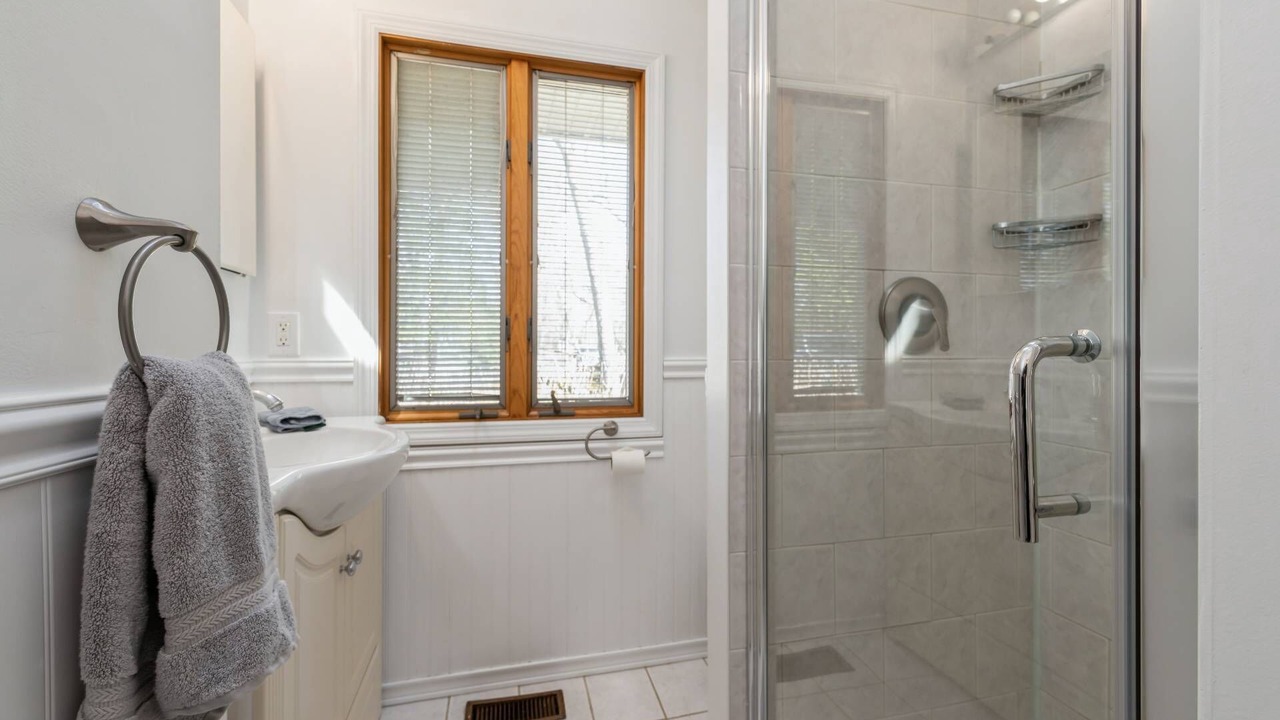 Photo of Bathroom in Water Mill