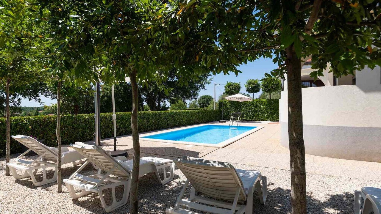Photo of Outdoor in Musalez