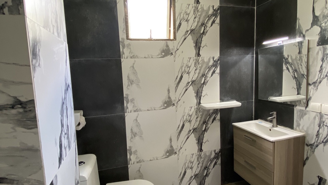 Photo of Bathroom in Ngaliema
