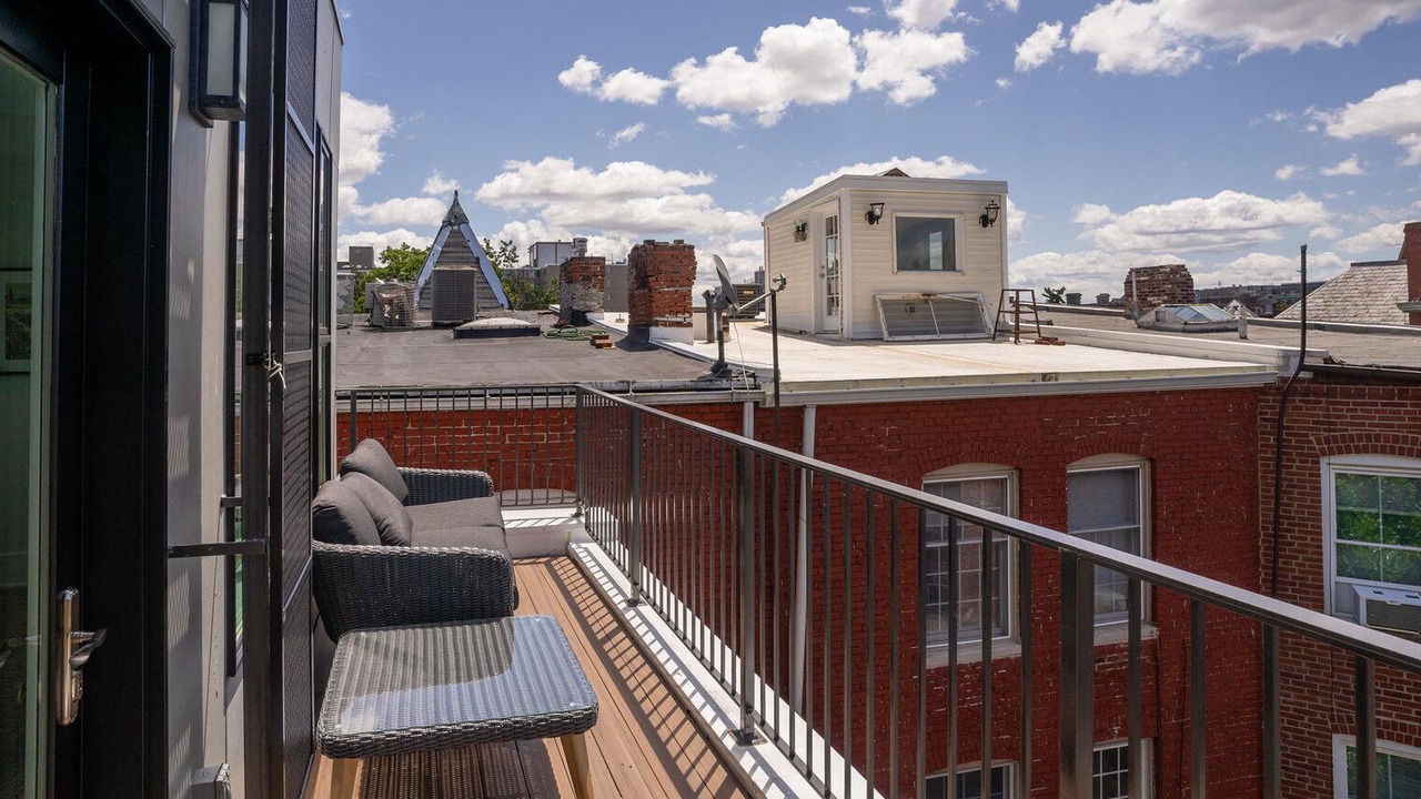 Photo of Patio Balcony in Dupont Circle
