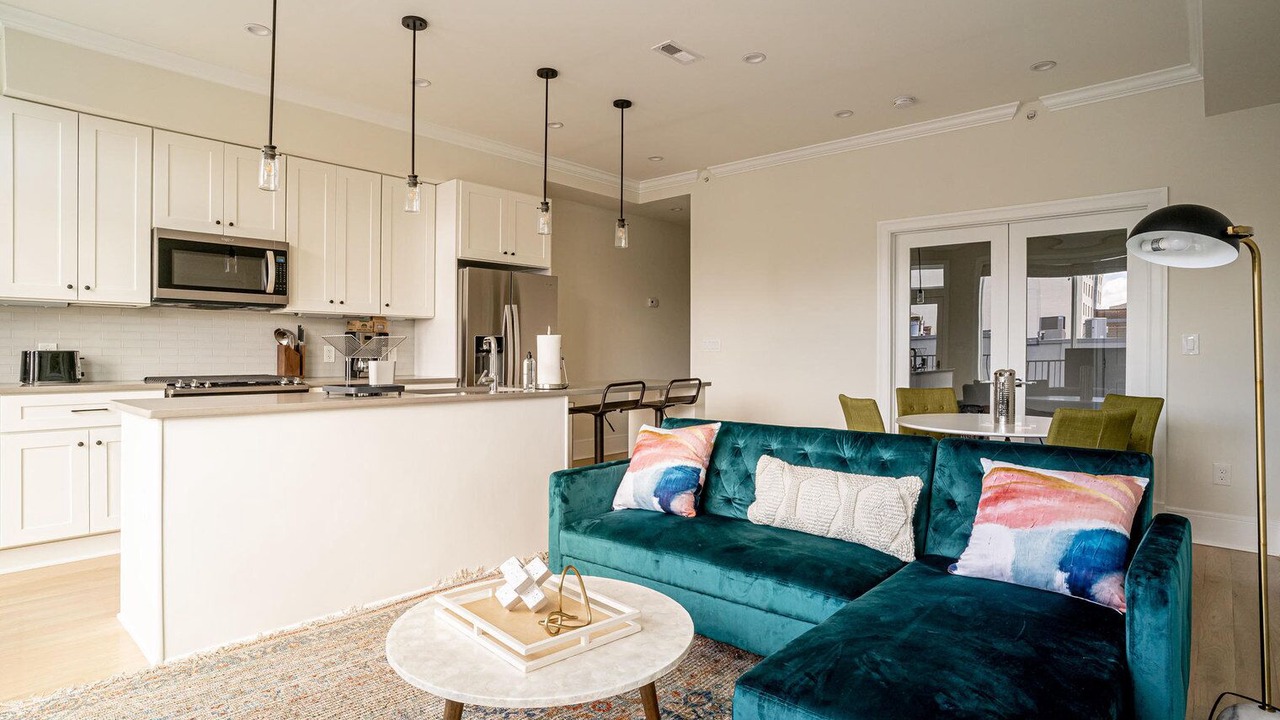 Photo of Livingroom in Dupont Circle