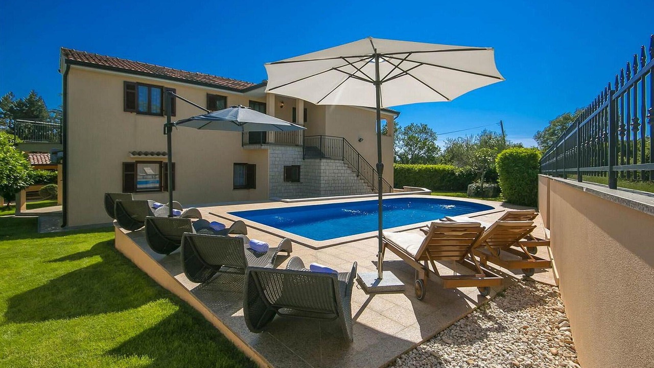 Photo of Outdoor in Cervar