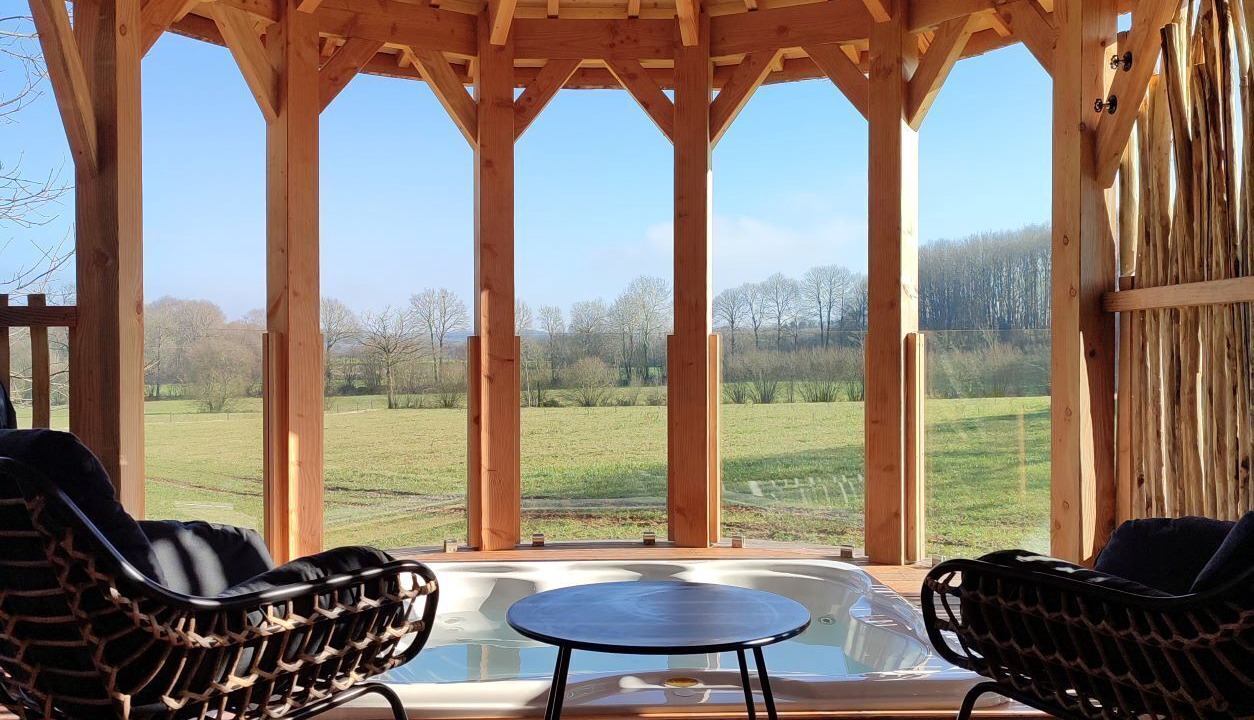 Photo of Outdoor in Gomene