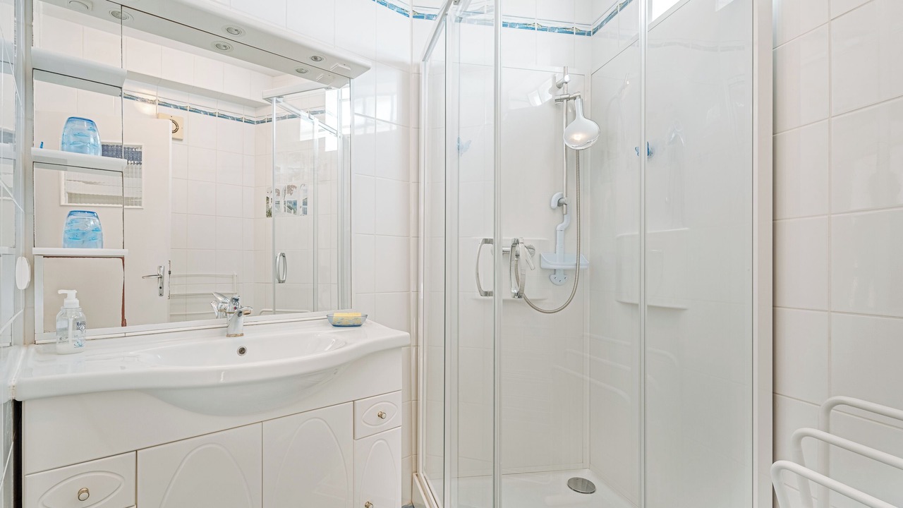 Photo of Bathroom in Erquy
