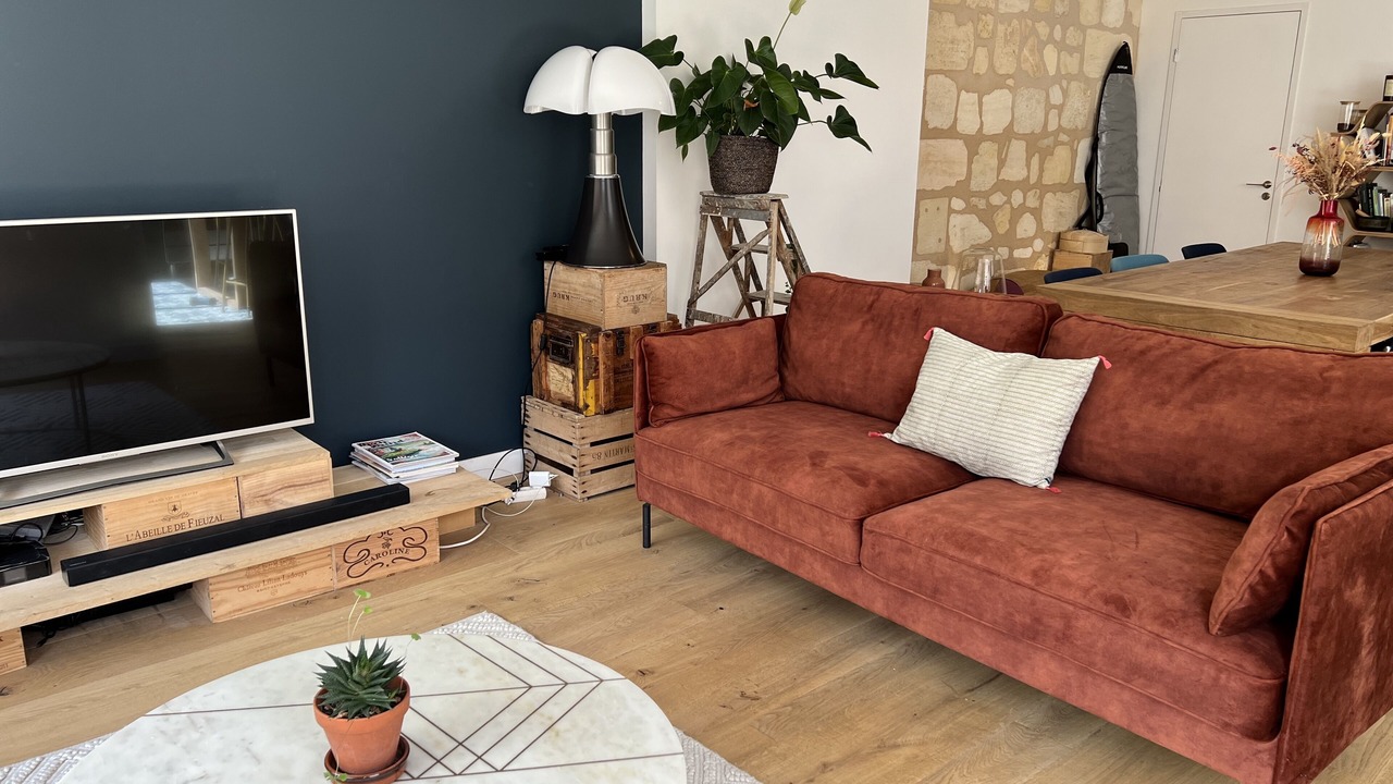 Photo of Livingroom in Nansouty-Saint-Genes