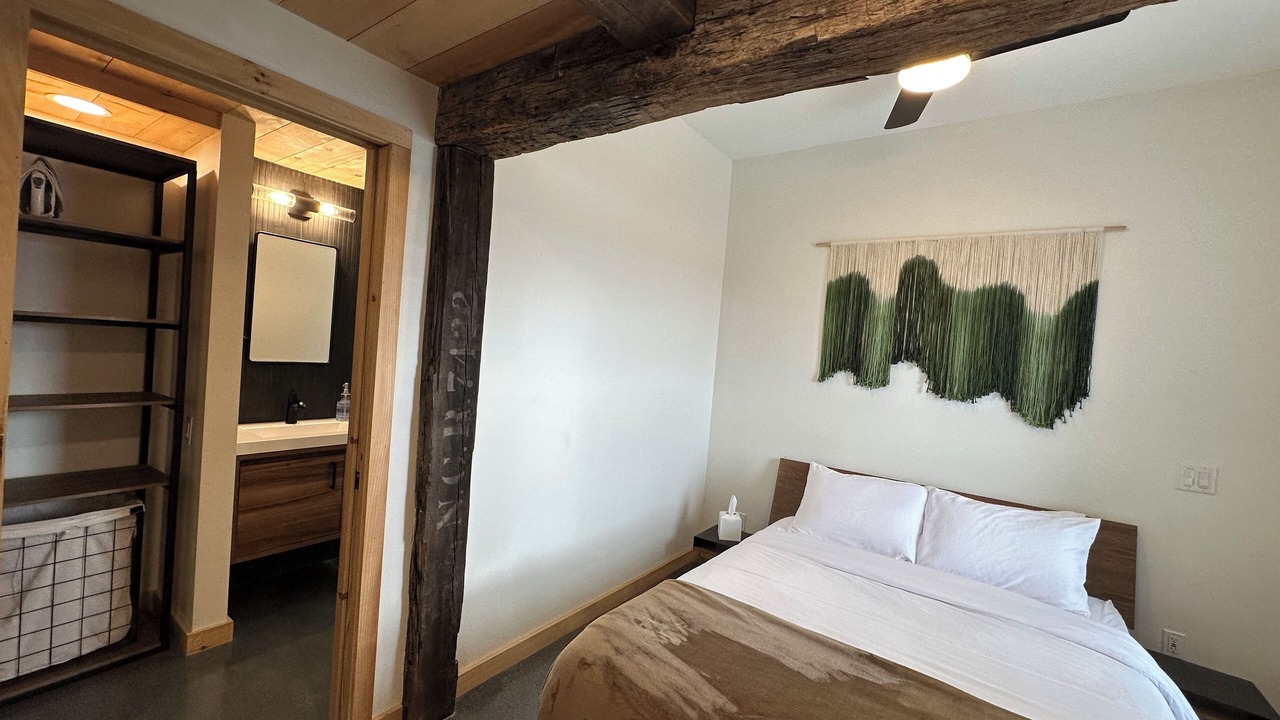 Photo of Bedroom in Burdett