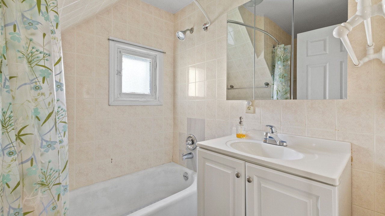 Photo of Bathroom in Malden