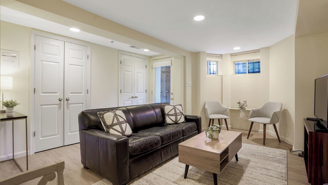 Photo of Bedroom in Cardozo