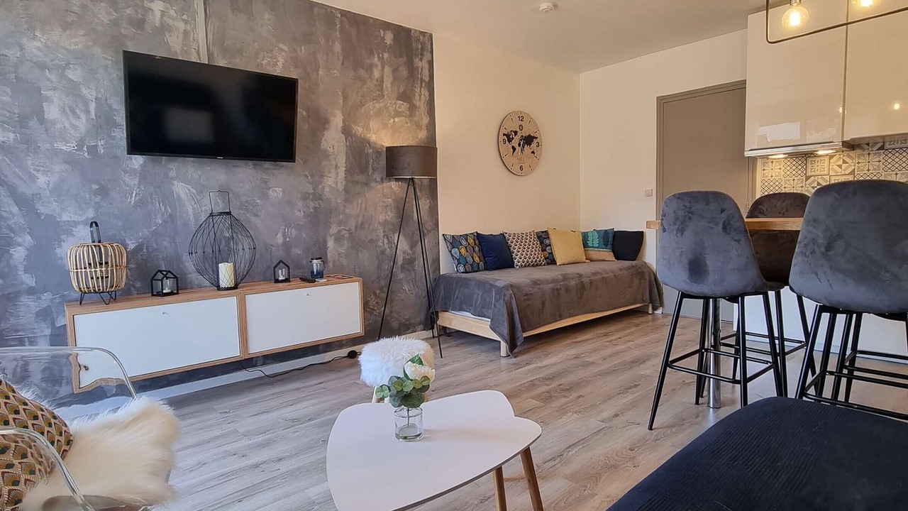 Photo of Livingroom in Saint-Etienne-en-Devoluy