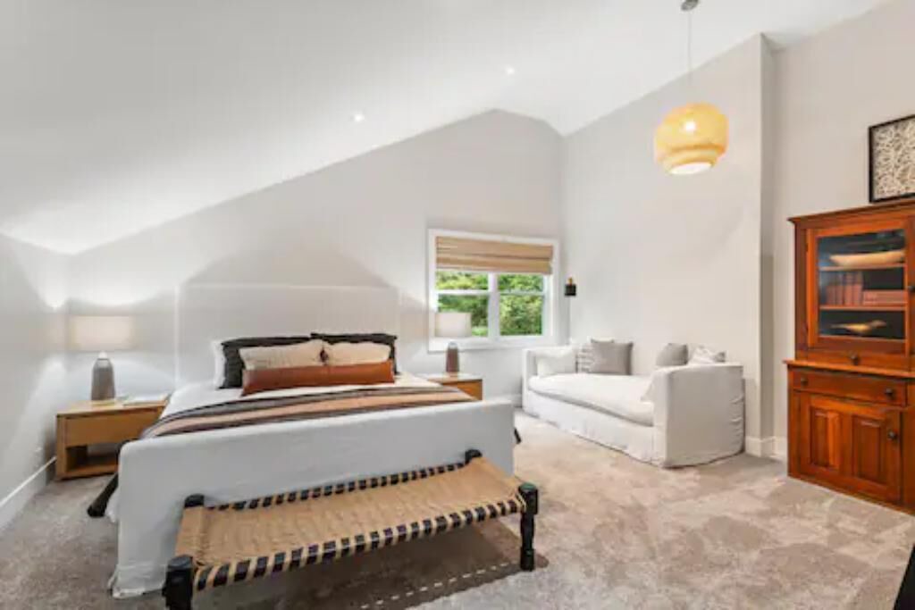 Photo of Bedroom in Culver