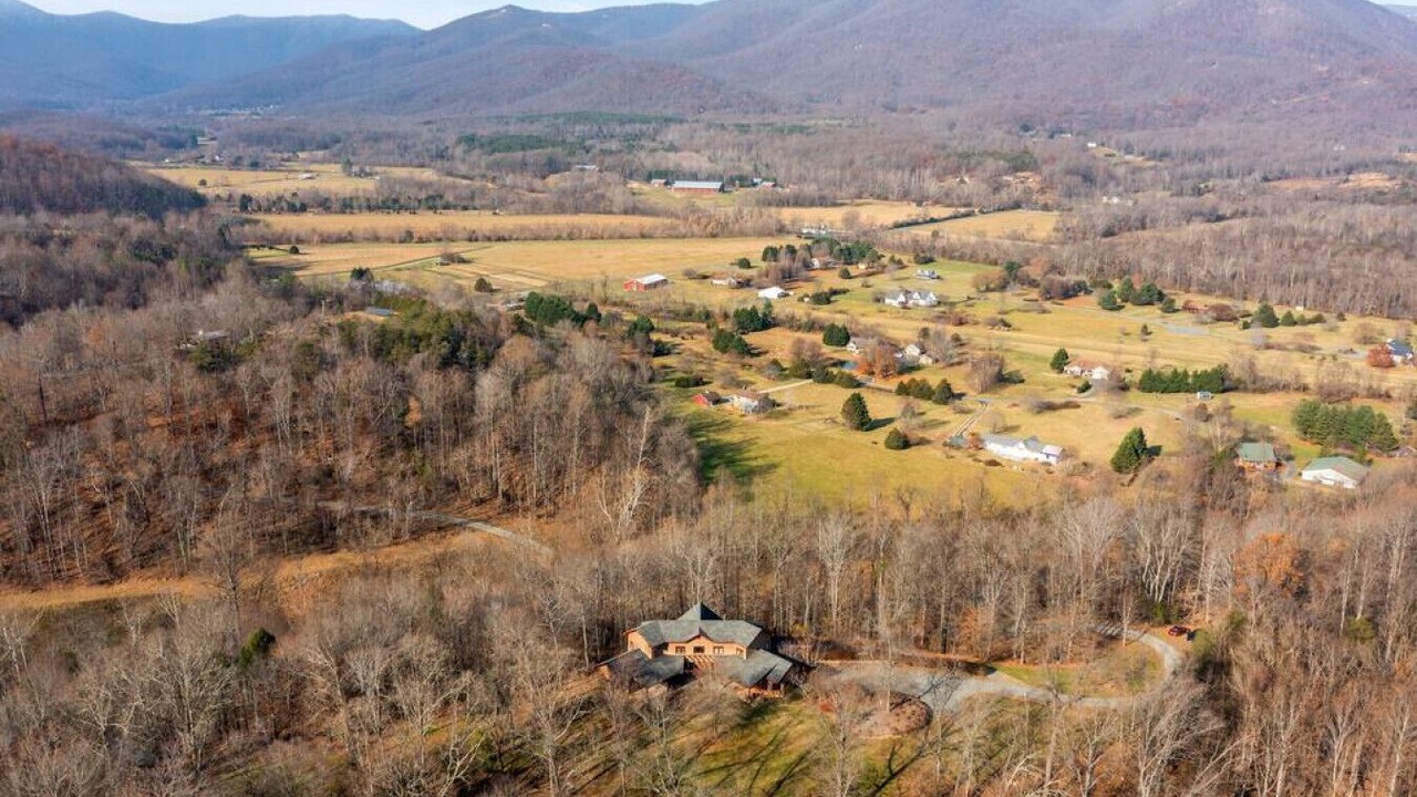 Photo of Outdoor in Nellysford