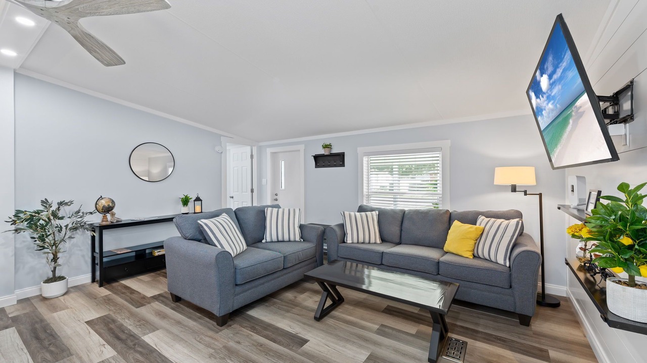 Photo of Livingroom in Mary Esther