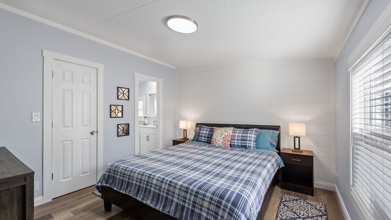 Photo of Bedroom in Mary Esther