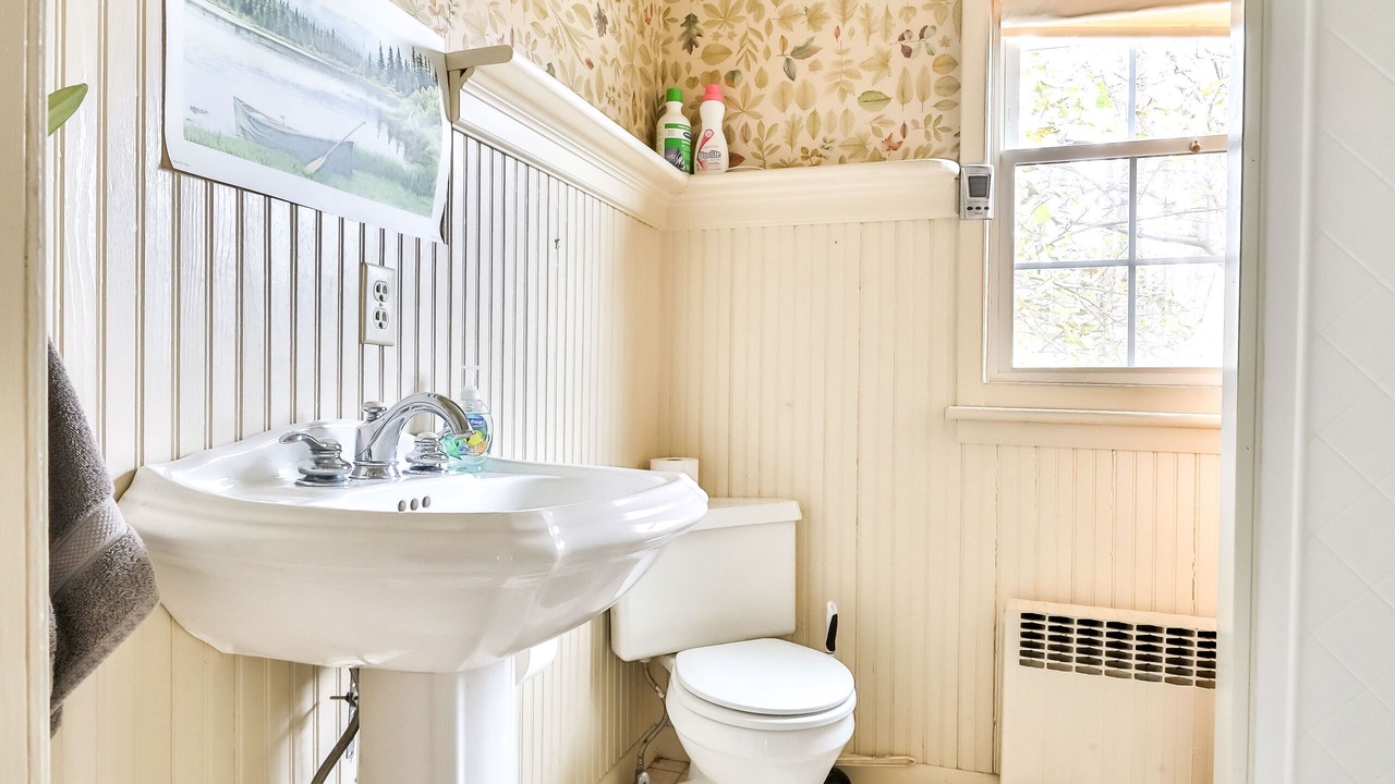 Photo of Bathroom in Haines Falls