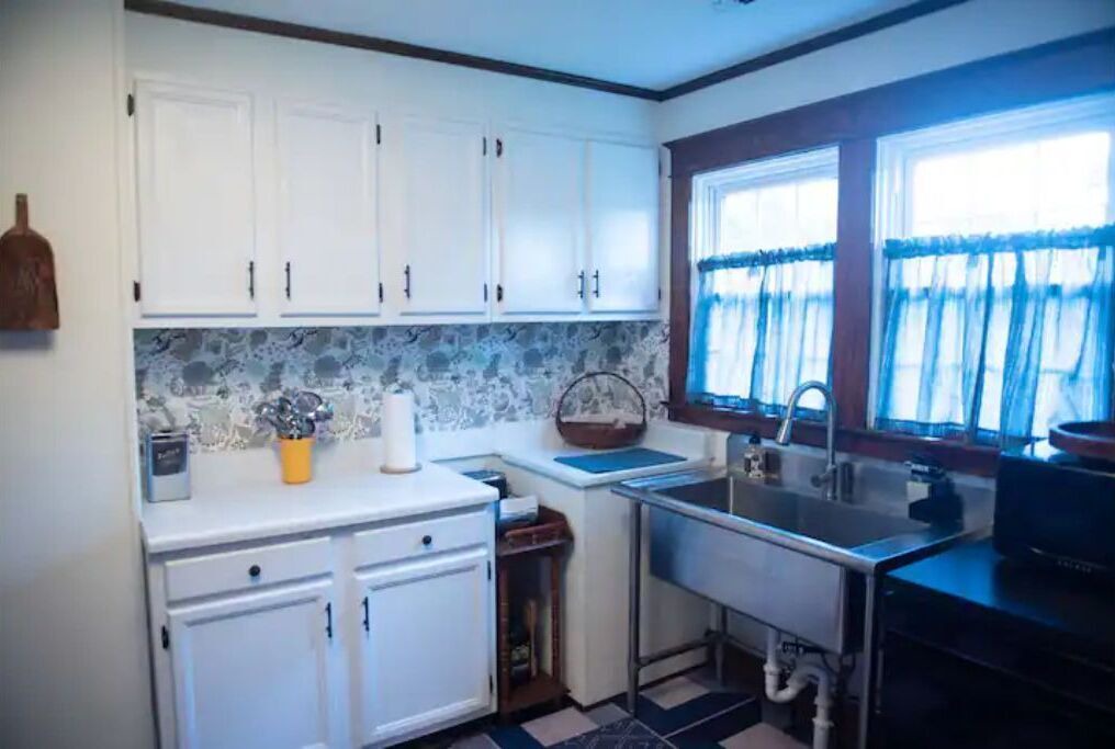 Photo of Kitchen in Moon