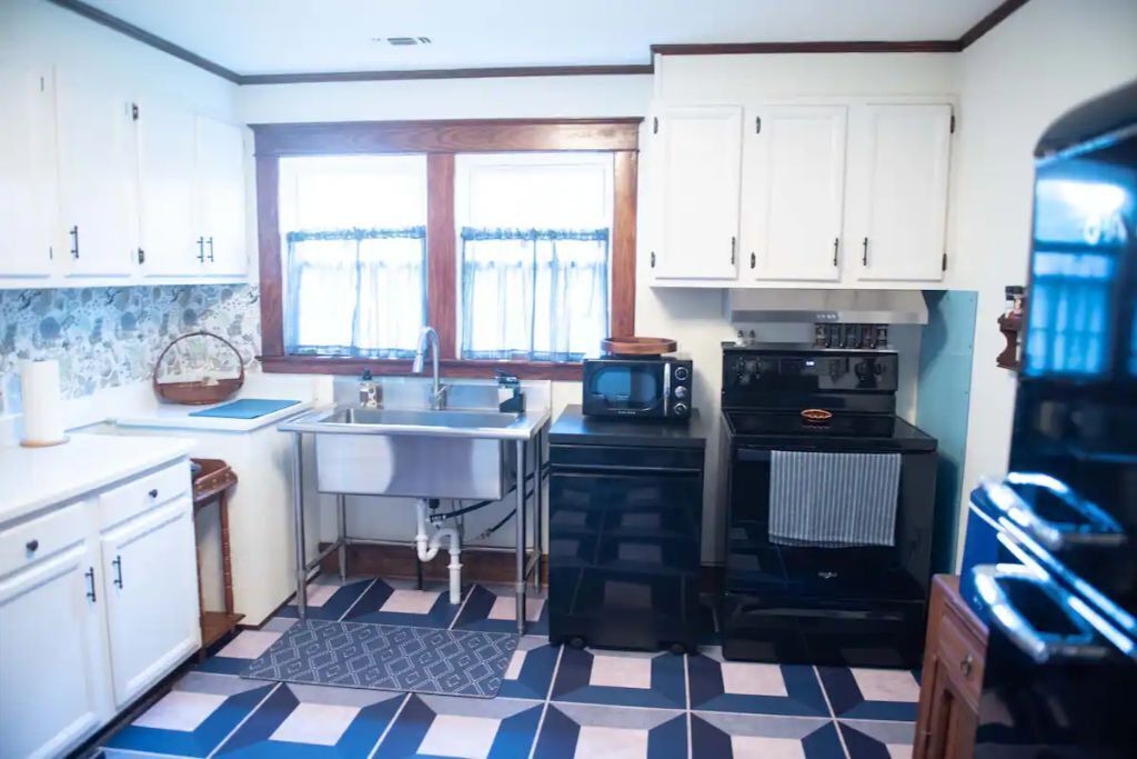 Photo of Kitchen in Moon