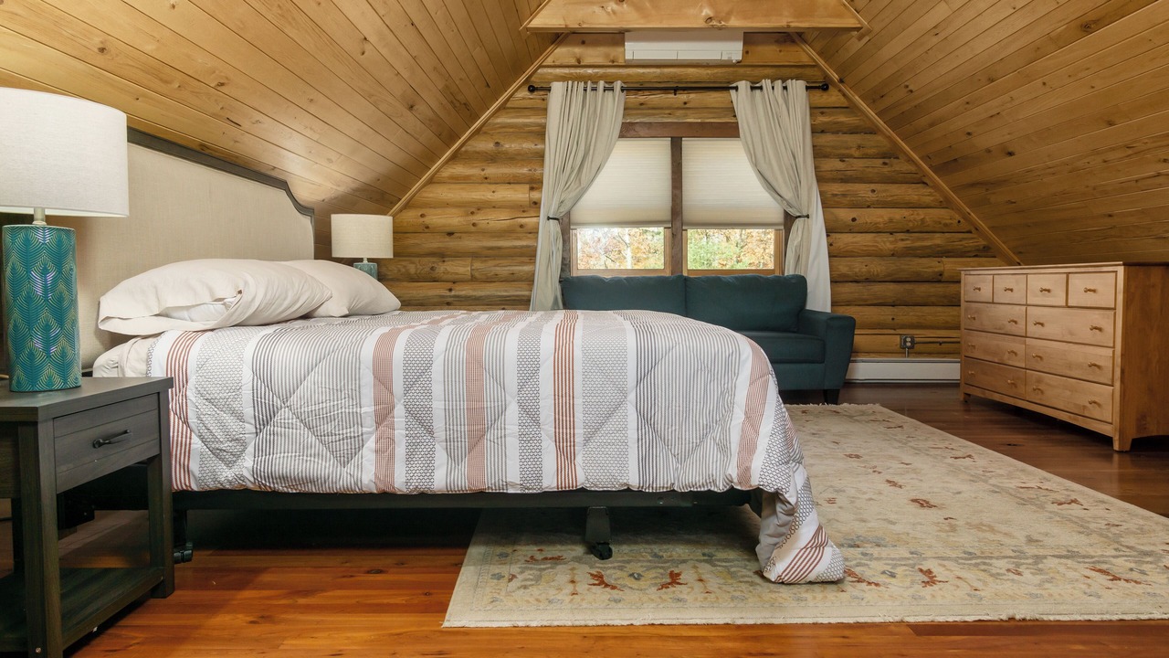 Photo of Bedroom in Spencer