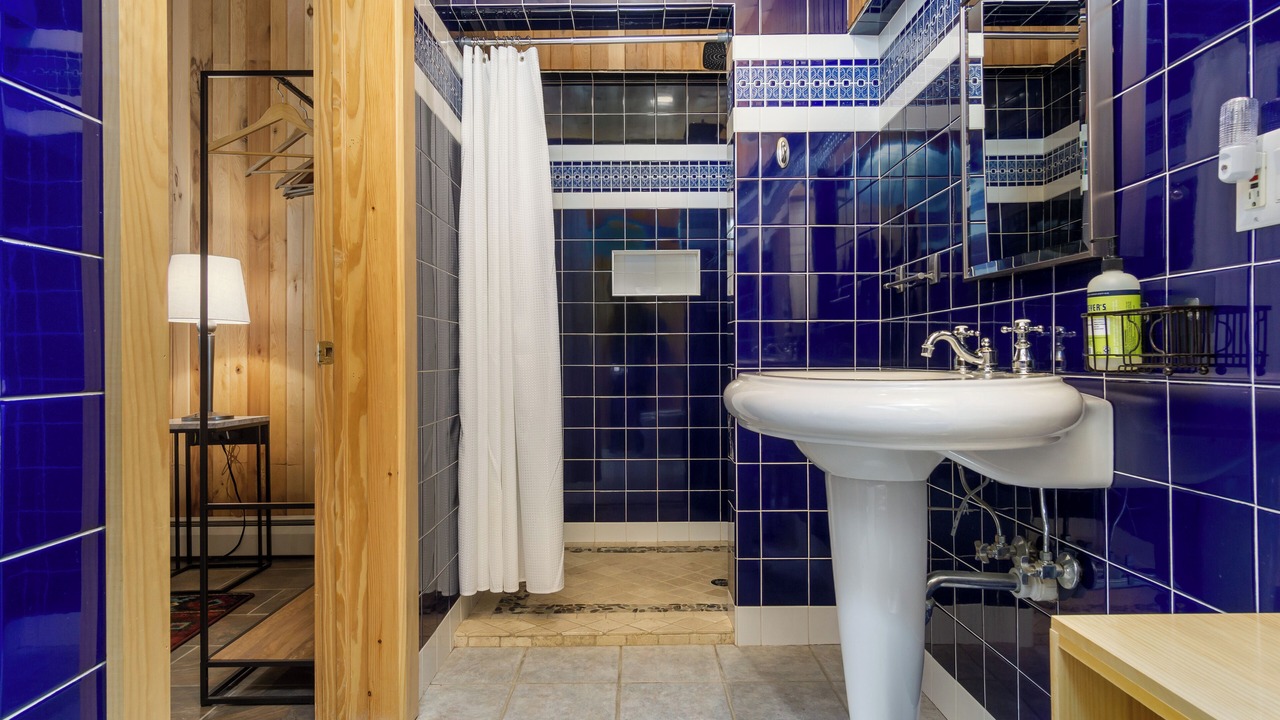 Photo of Bathroom in Spencer