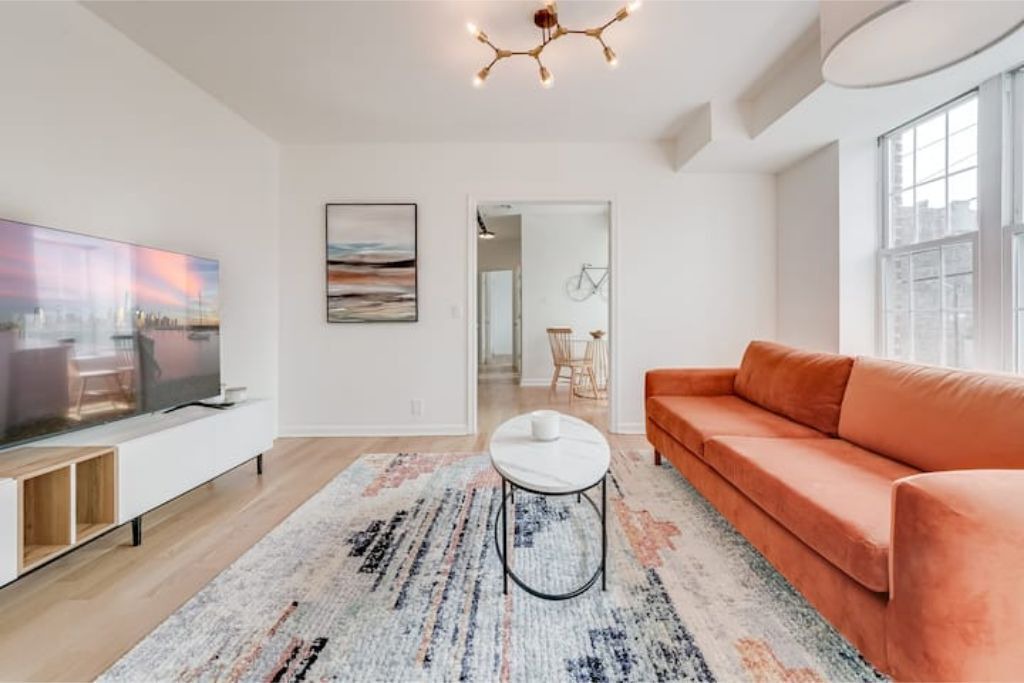 Photo of Livingroom in Communipaw