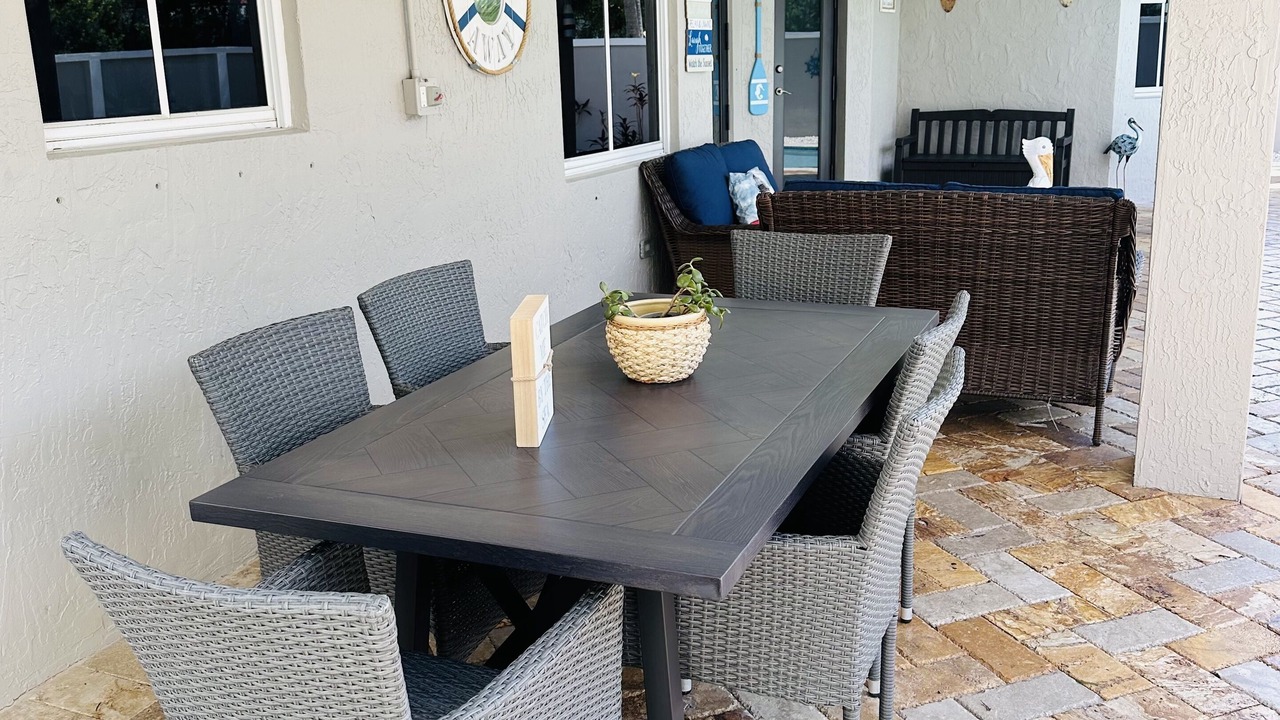 Photo of Outdoor in Tamiami