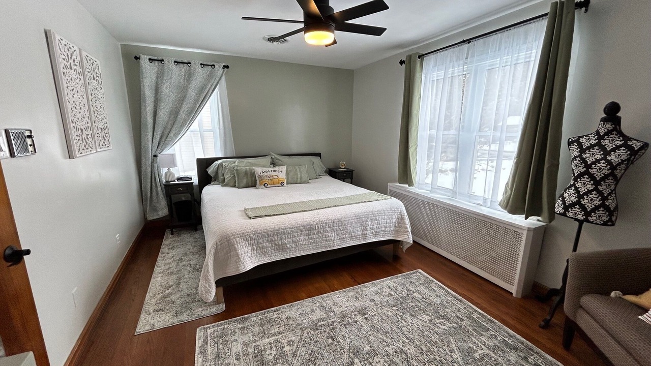 Photo of Bedroom in Schenectady
