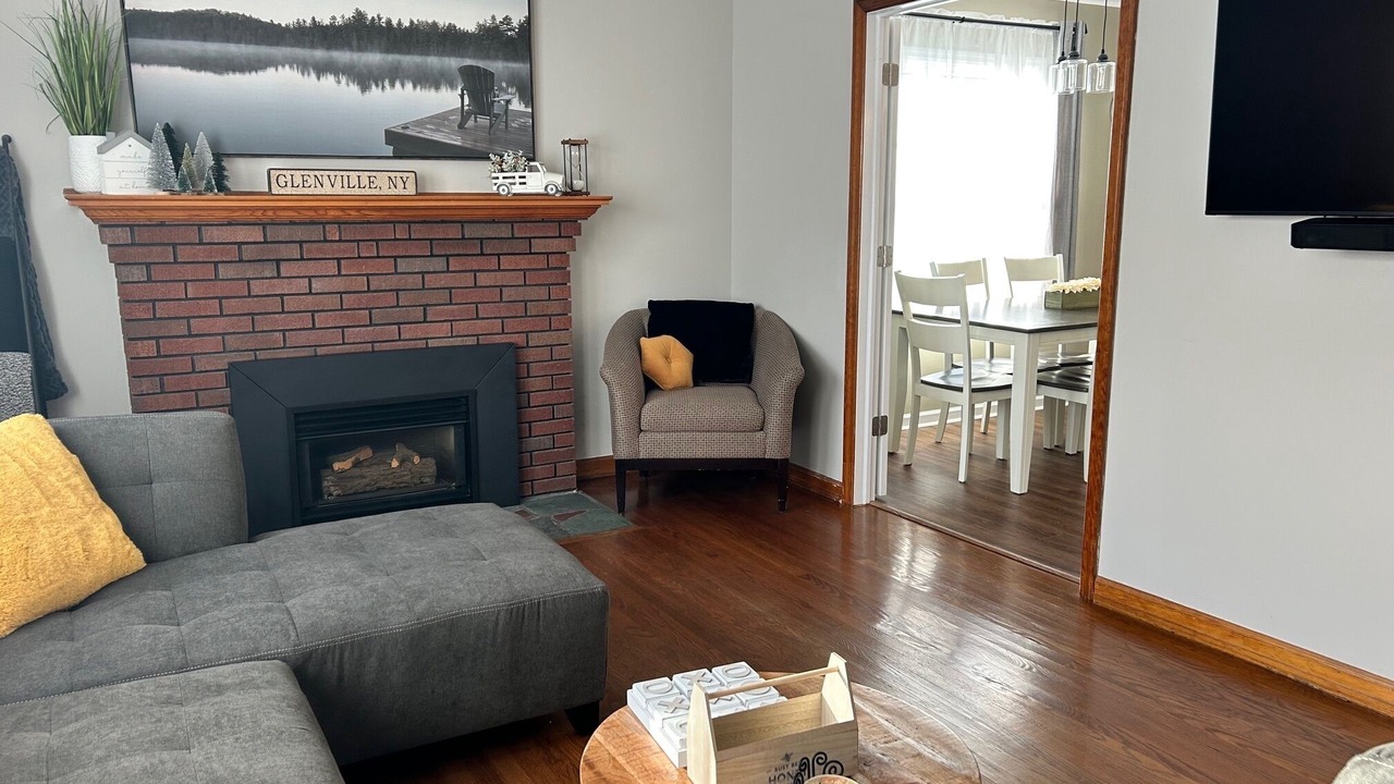 Photo of Livingroom in Schenectady
