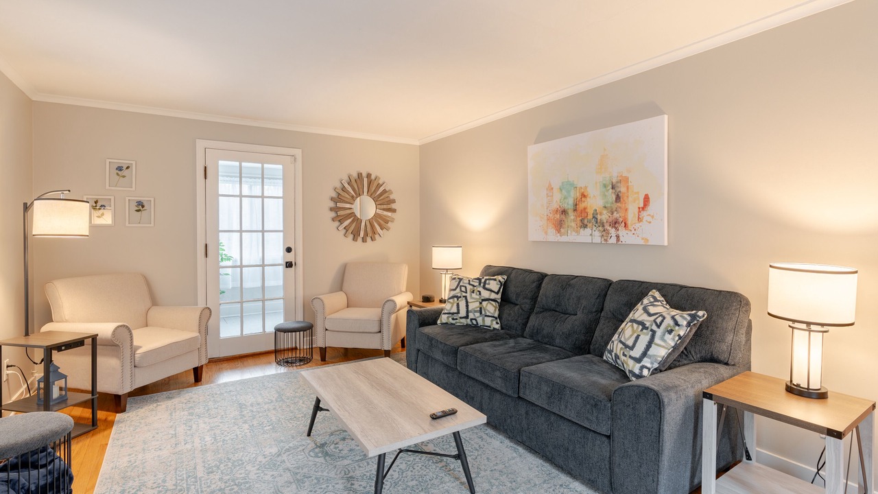 Photo of Livingroom in Eastside