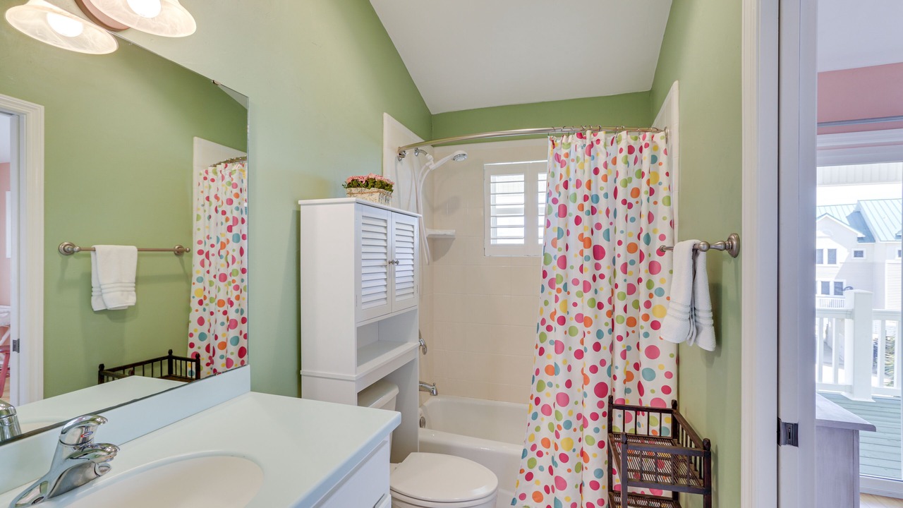 Photo of Bathroom in Alligator Point
