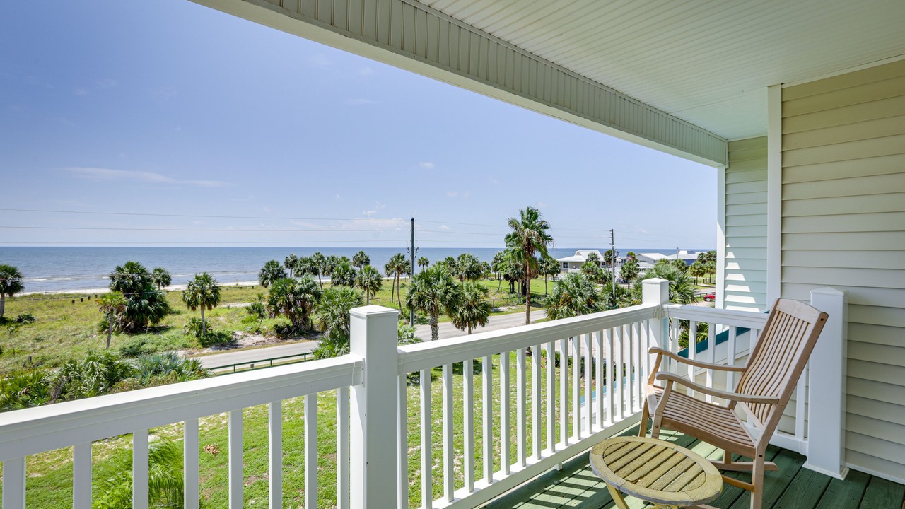 Photo of Patio Balcony in Alligator Point