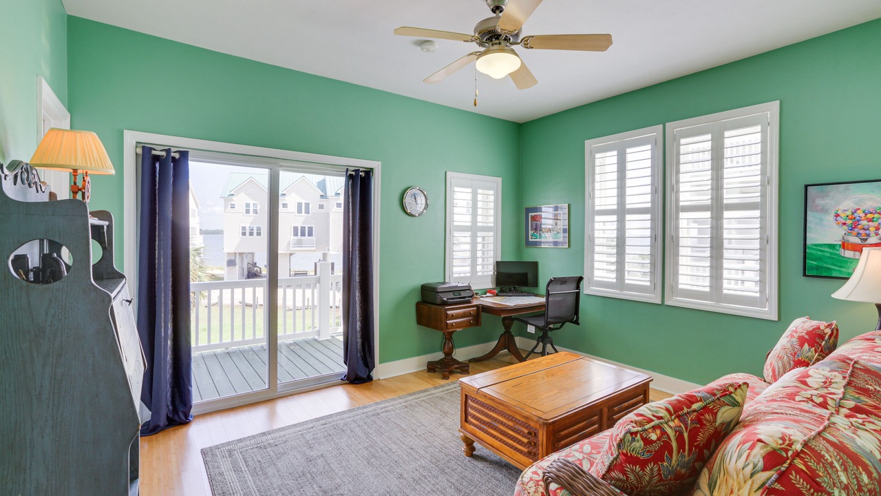 Photo of Livingroom in Alligator Point