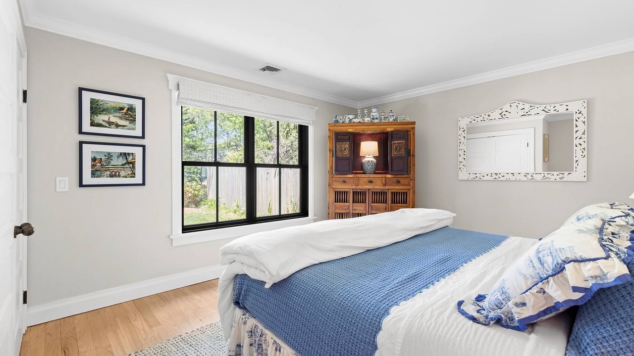 Photo of Bedroom in Westhampton Beach