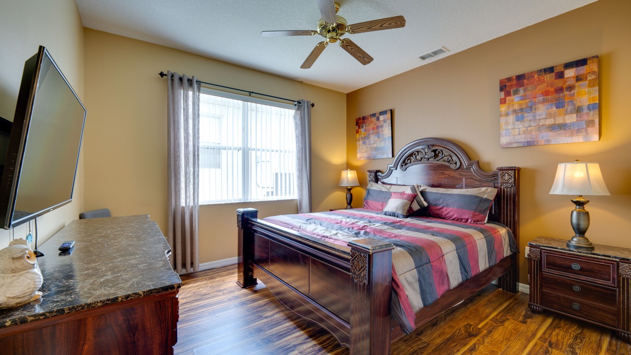 Photo of Bedroom in Windwood Bay