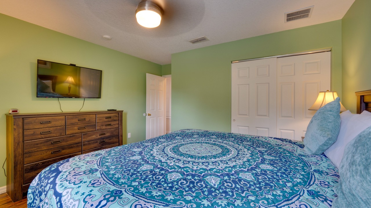 Photo of Bedroom in Windwood Bay