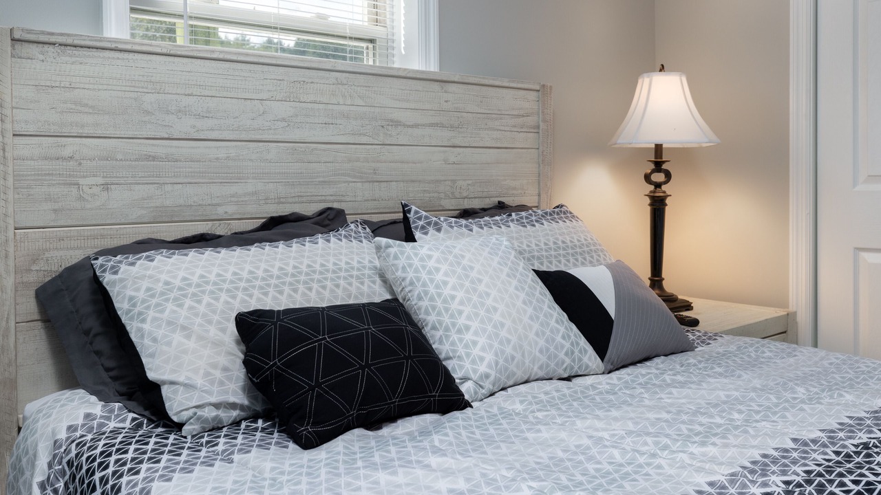 Photo of Bedroom in Warrensburg