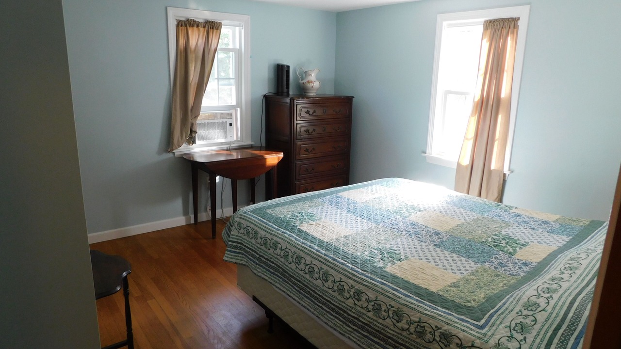 Photo of Bedroom in Truro