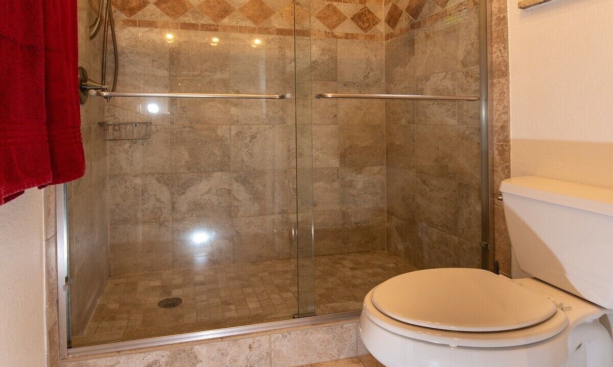 Photo of Bathroom in Truckland