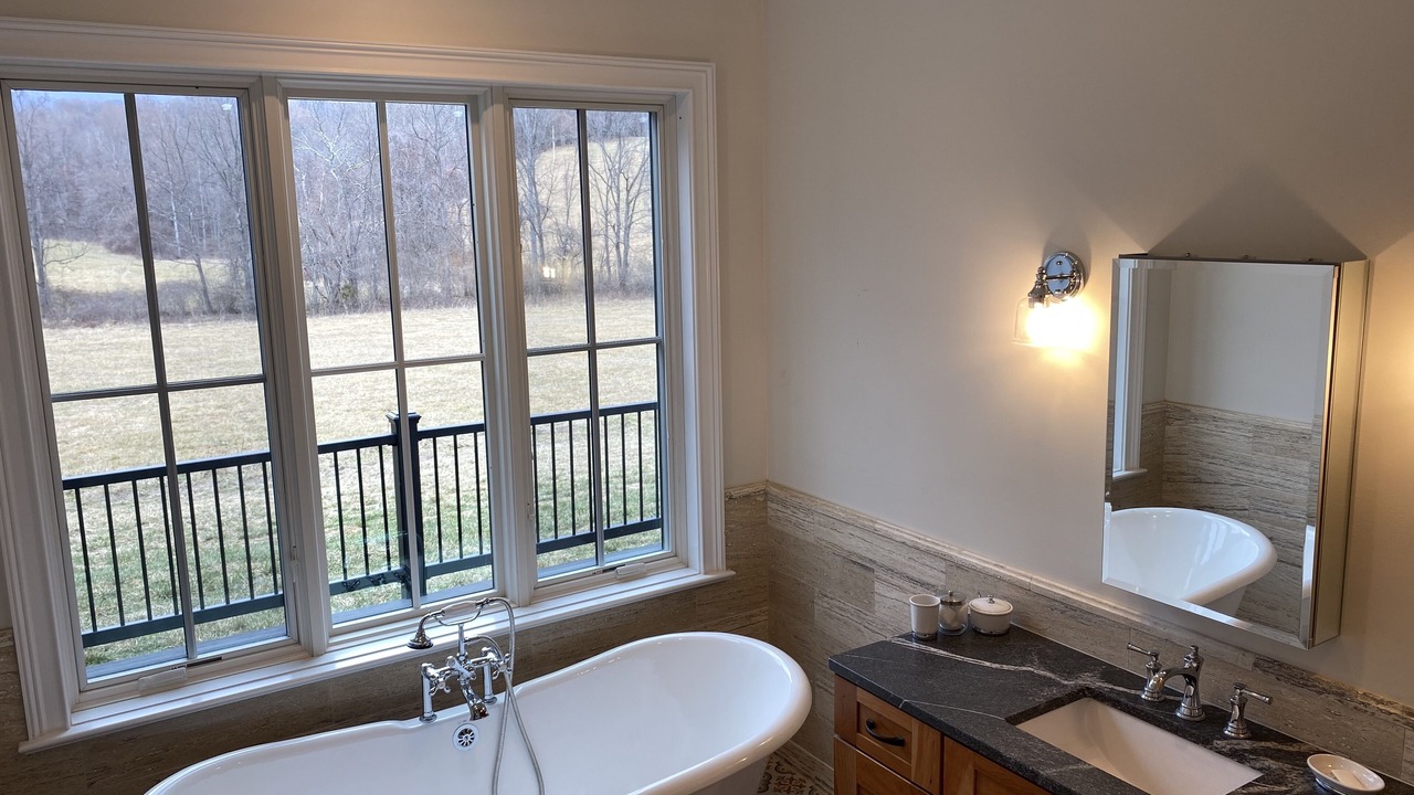 Photo of Bathroom in Etlan