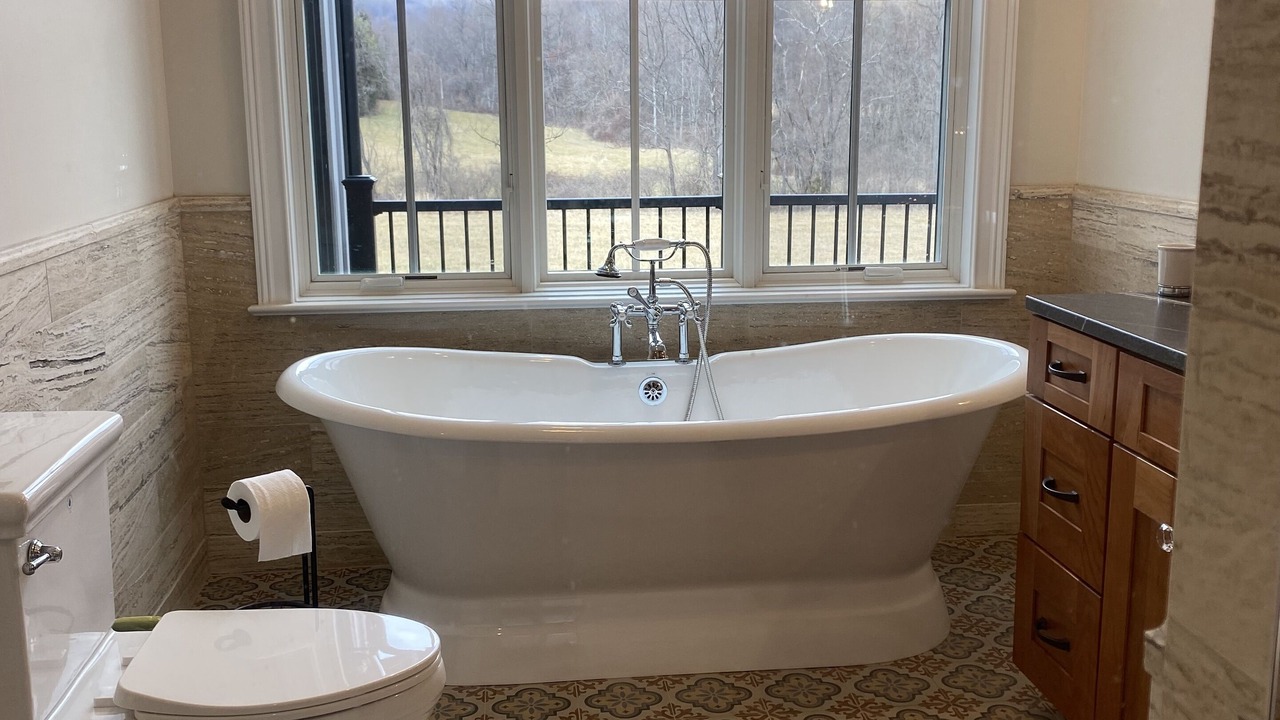 Photo of Bathroom in Etlan