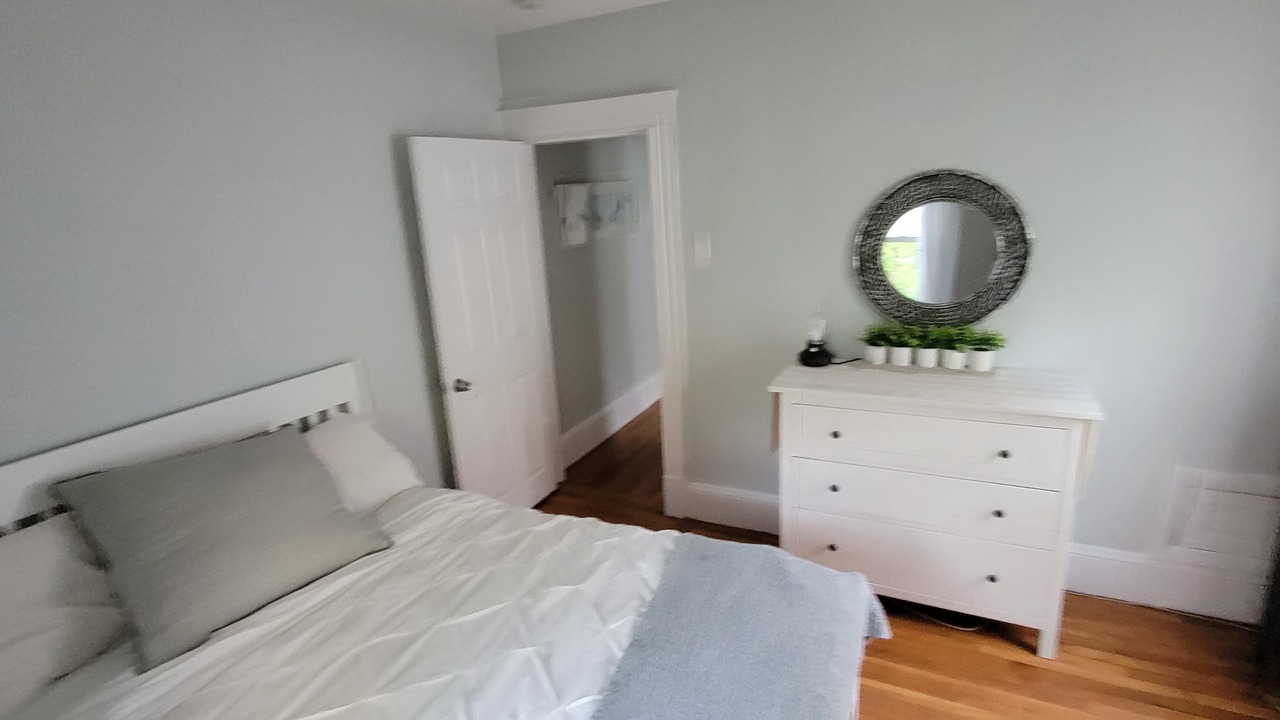 Photo of Bedroom in West Street - River Street