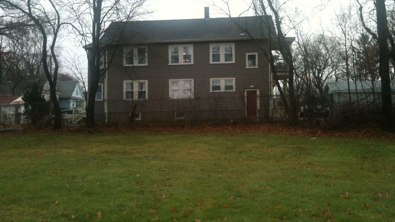 Photo of Outdoor in West Street - River Street