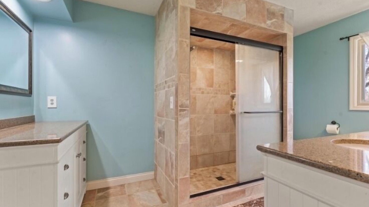 Photo of Bathroom in Granger
