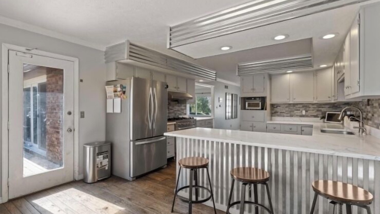 Photo of Kitchen in Granger