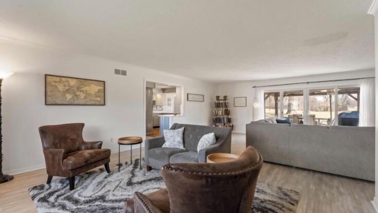 Photo of Livingroom in Granger